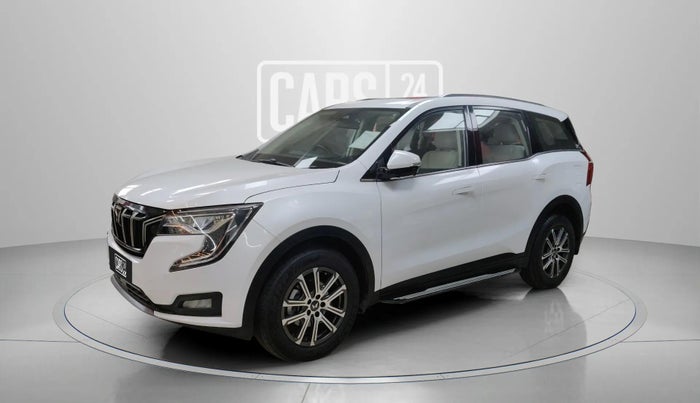 2022 Mahindra XUV700 AX 7 LUXURY D AWD AT 7 STR, Diesel, Automatic, 29,356 km, Left Front Diagonal