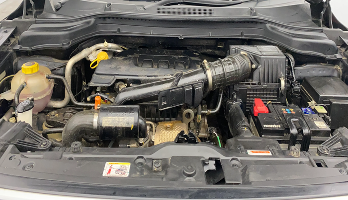 2022 Mahindra XUV300 W6 1.2 PETROL, Petrol, Manual, 26,436 km, Engine View