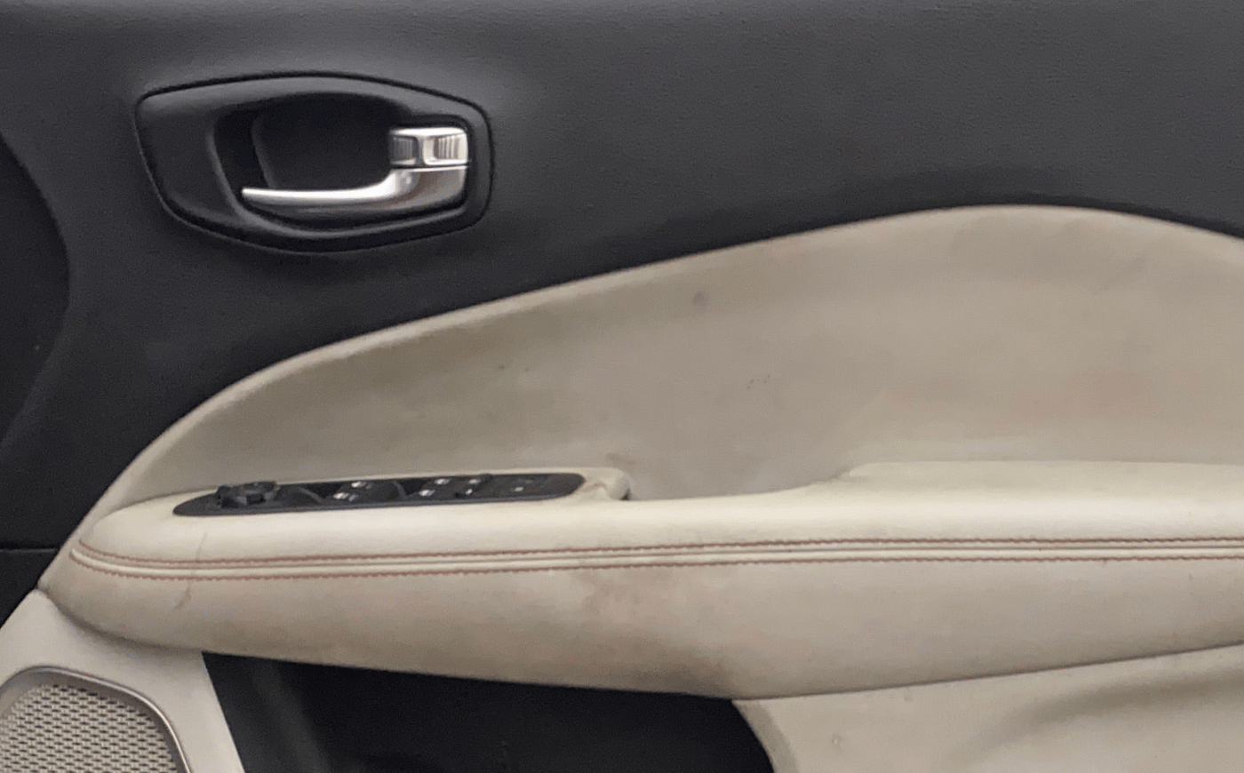 2018 Jeep Compass LIMITED 2.0 DIESEL, Diesel, Manual, 99,550 km, Driver Side Door Panels Control