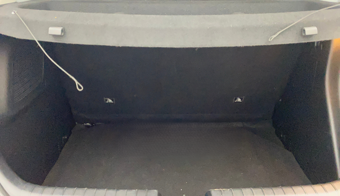 2023 Hyundai NEW I20 ASTA (O) 1.2 IVT, Petrol, Automatic, 33,772 km, Boot Inside