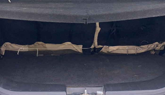 2015 Maruti Wagon R 1.0 VXI, Petrol, Manual, 35,919 km, Boot Inside