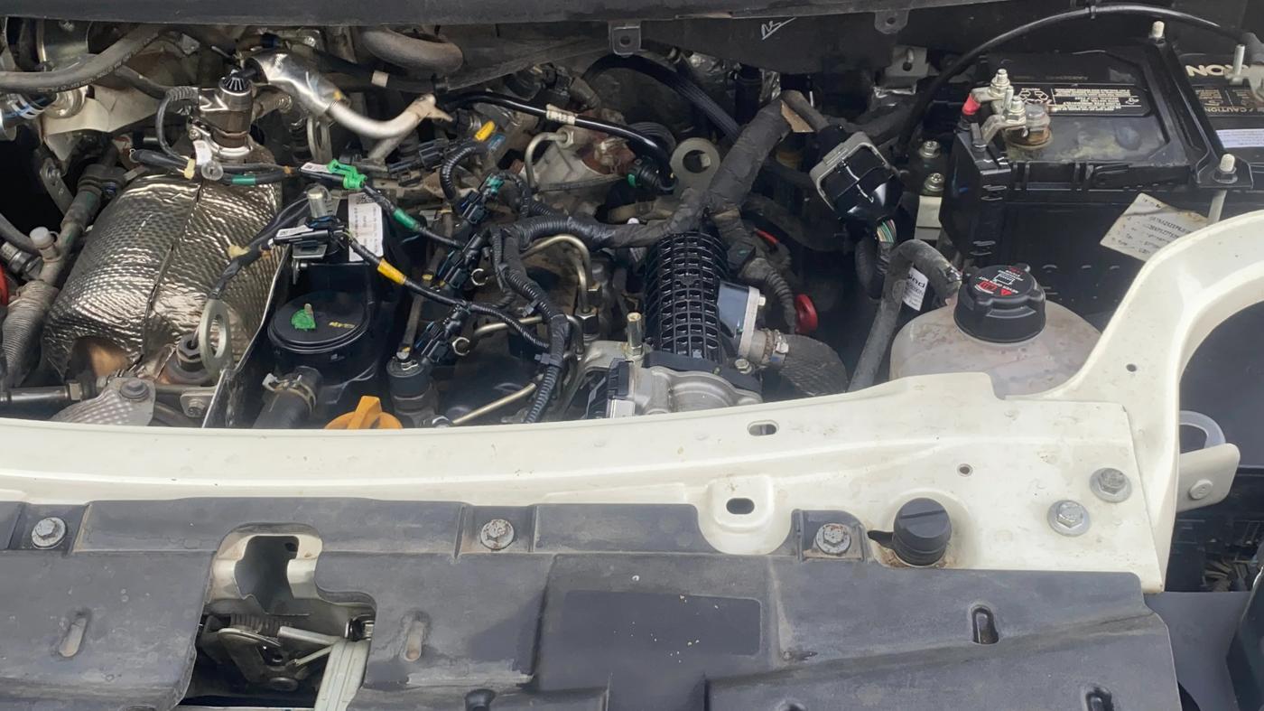 2023 Mahindra BOLERO NEO N 8, Diesel, Manual, 38,104 km, Engine View - Left