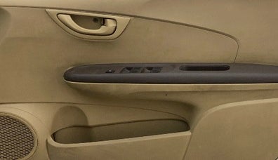 2013 Honda Amaze 1.2L I-VTEC EX, Petrol, Manual, 88,341 km, Driver Side Door Panels Control