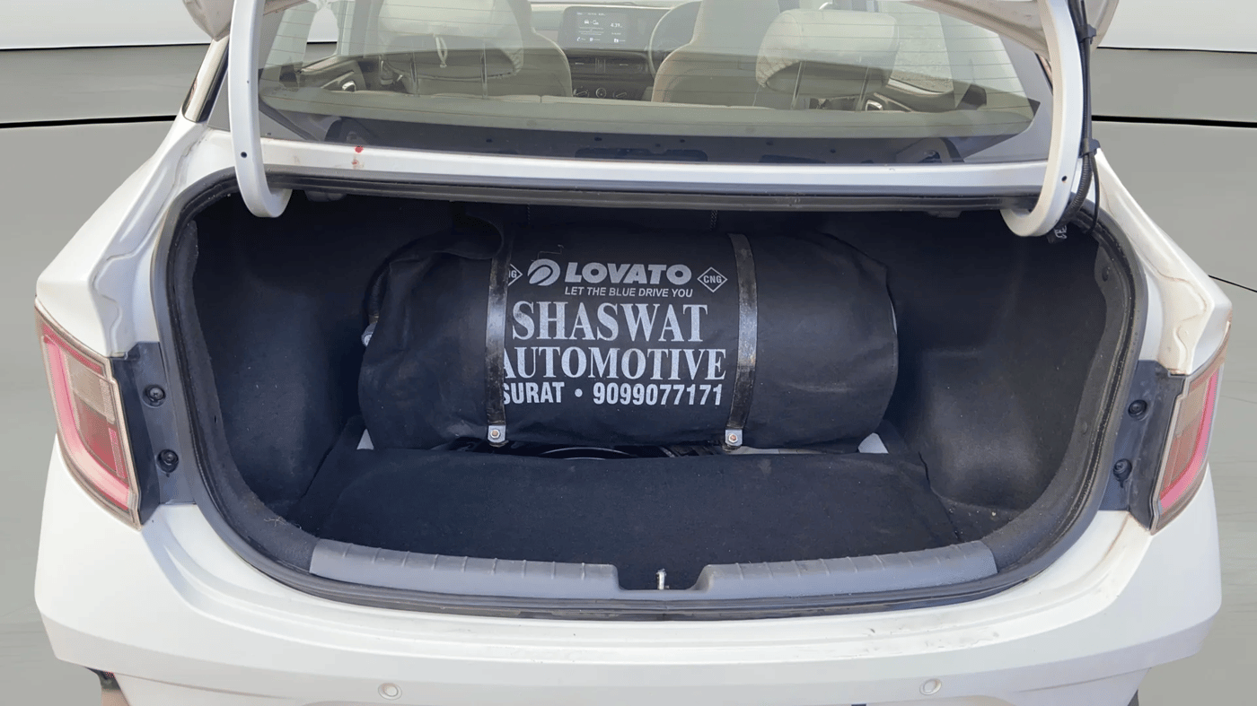 2020 Hyundai AURA SX 1.2, CNG, Manual, 55,457 km, Boot Inside
