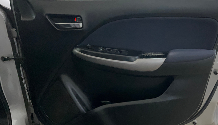 2019 Maruti Baleno DELTA PETROL 1.2, CNG, Manual, 63,813 km, Driver Side Door Panels Control