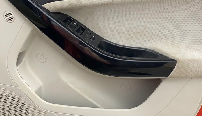 2020 Tata NEXON XZ PLUS PETROL, Petrol, Manual, 81,512 km, Driver Side Door Panels Control
