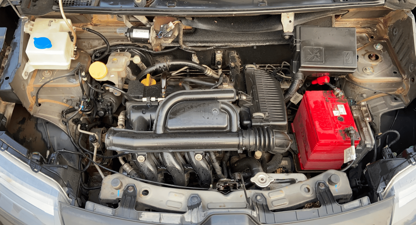 2020 Renault Kwid RXT 1.0 AMT (O), Petrol, Automatic, 23,783 km, Engine View