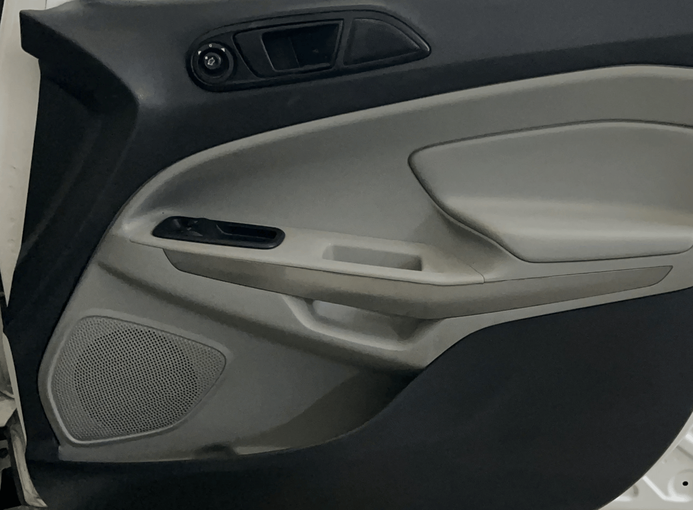 2014 Ford Ecosport AMBIENTE 1.5L PETROL, Petrol, Manual, 94,518 km, Driver Side Door Panels Control