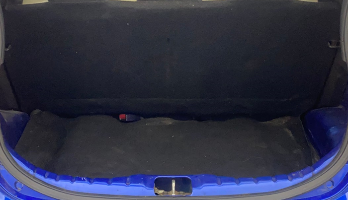 2015 Hyundai Eon ERA +, Petrol, Manual, 77,620 km, Boot Inside