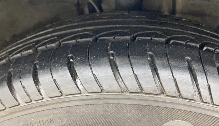 2018 Hyundai Elite i20 SPORTZ 1.2, Petrol, Manual, 72,916 km, Right Front Tyre Tread