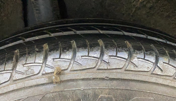 2018 Maruti Baleno DELTA DIESEL 1.3, Diesel, Manual, 34,583 km, Right Rear Tyre Tread