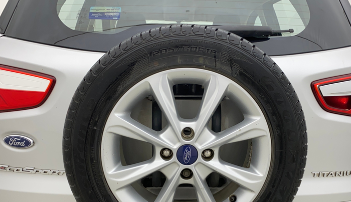 2019 Ford Ecosport TITANIUM 1.5L DIESEL, Diesel, Manual, 1,05,054 km, Spare Tyre