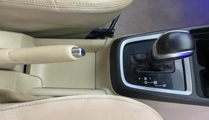 2020 Maruti Dzire ZXI Plus AMT, Petrol, Automatic, 69,320 km, Gear Lever