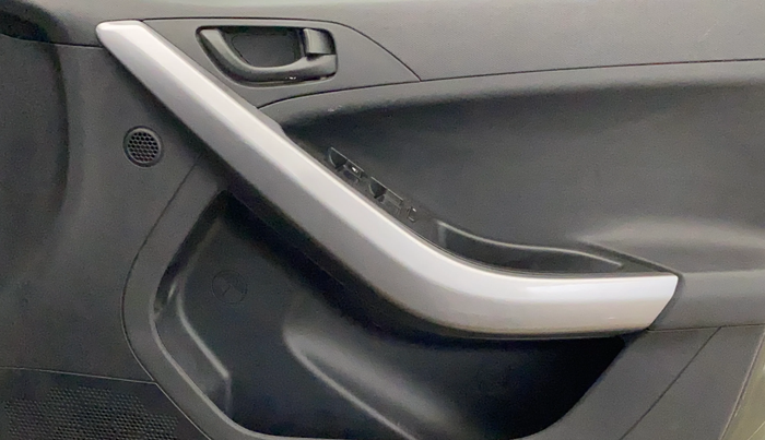 2023 Tata NEXON XE PETROL, Petrol, Manual, 24,876 km, Driver Side Door Panels Control