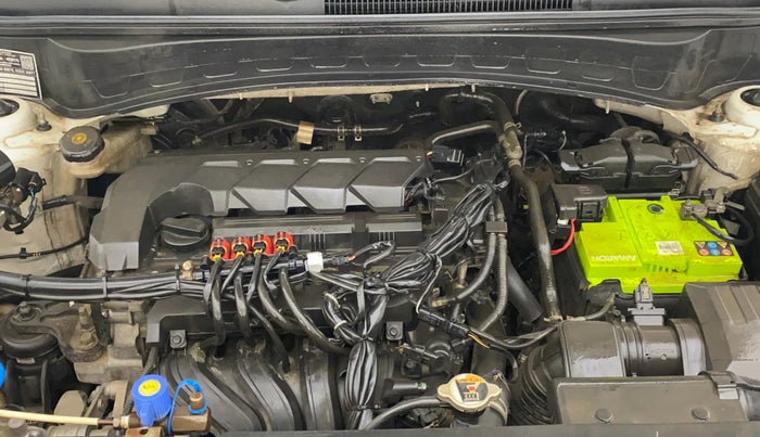 2020 KIA SELTOS HTX 1.5 PETROL, CNG, Manual, 93,799 km, Engine View