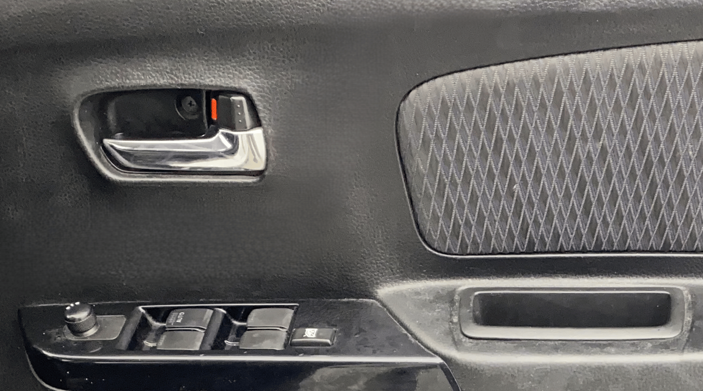 2014 Maruti Wagon R Stingray VXI, Petrol, Manual, 38,728 km, Driver Side Door Panels Control