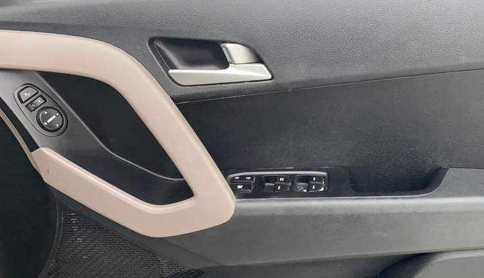 2018 Hyundai Creta SX AT 1.6 PETROL, Petrol, Automatic, 63,861 km, Driver Side Door Panels Control