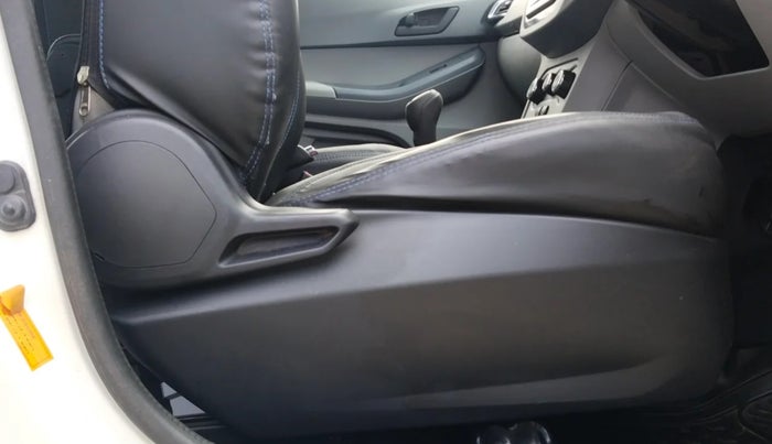 2022 Tata TIGOR XM PETROL, Petrol, Manual, 35,503 km, Driver Side Adjustment Panel