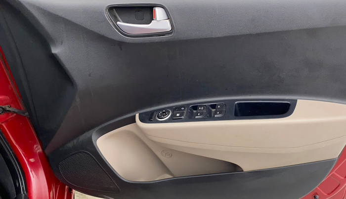 2017 Hyundai Grand i10 SPORTZ (O) 1.2 KAPPA VTVT, Petrol, Manual, 78,430 km, Driver Side Door Panels Control