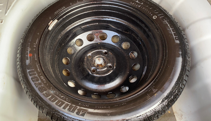 2014 Hyundai Verna FLUIDIC 1.4 VTVT CX, Petrol, Manual, 1,15,873 km, Spare Tyre