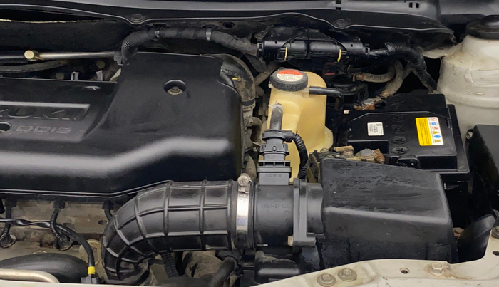 2014 Maruti Swift Dzire VDI, Diesel, Manual, 1,20,186 km, Engine View - Left