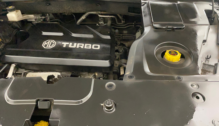 2023 MG HECTOR PLUS SHARP PRO 1.5 PETROL TURBO CVT 6 STR, Petrol, Automatic, 35,383 km, Engine View - Left