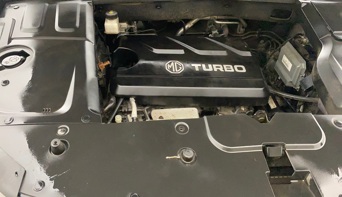 2023 MG HECTOR PLUS SHARP PRO 1.5 PETROL TURBO CVT 6 STR, Petrol, Automatic, 35,383 km, Engine View - Right