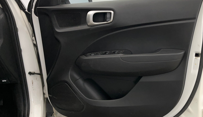2019 Hyundai VENUE S 1.0 TURBO MT, Petrol, Manual, 49,868 km, Driver Side Door Panels Control