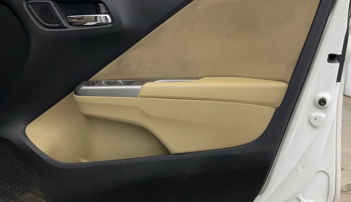 2016 Honda City 1.5L I-VTEC V MT, Petrol, Manual, 73,771 km, Driver Side Door Panels Control