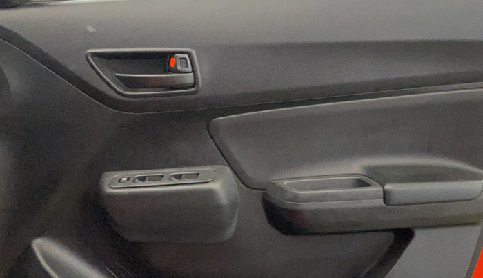 2021 Maruti Swift LXI, Petrol, Manual, 7,342 km, Driver Side Door Panels Control