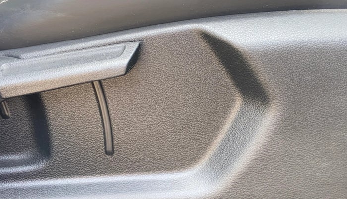 2019 Hyundai VENUE SX 1.0 (O) TURBO, Petrol, Manual, 9,114 km, Driver Side Adjustment Panel