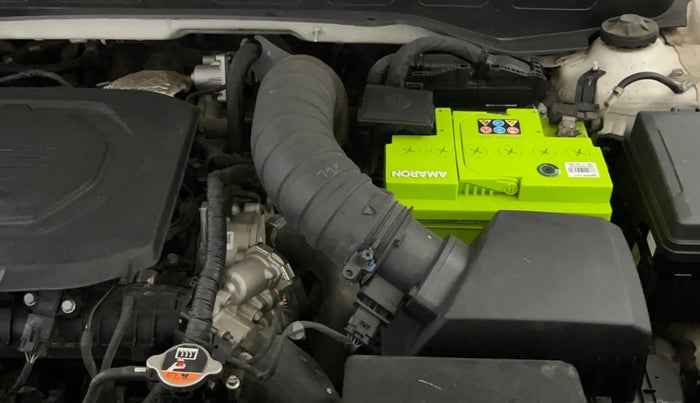 2023 Hyundai VENUE SX (O) 1.5 CRDI, Diesel, Manual, 81,086 km, Engine View - Left