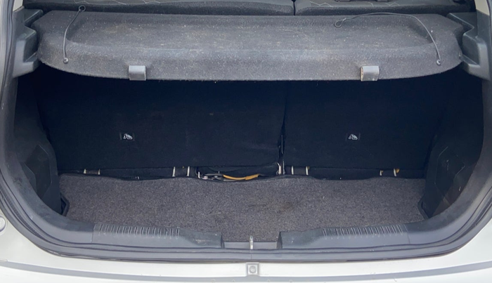 2018 Maruti IGNIS ALPHA 1.2 AMT, Petrol, Automatic, 1,19,014 km, Boot Inside