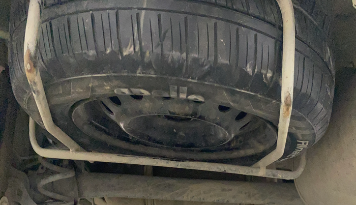 2013 Maruti Ertiga VXI, Petrol, Manual, 87,220 km, Spare Tyre