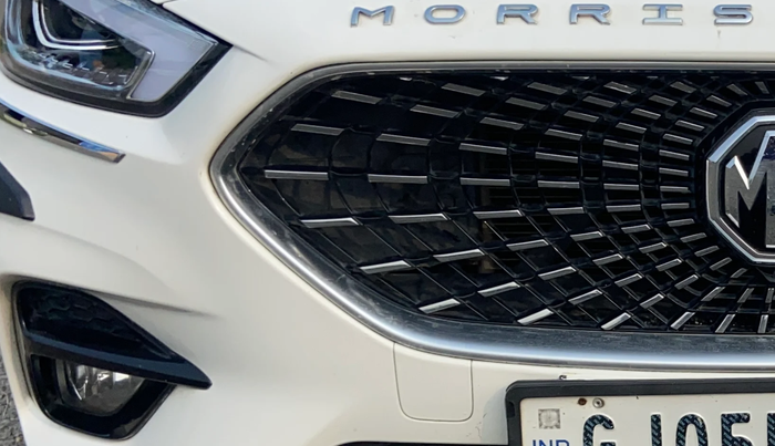 2022 MG ASTOR SUPER 1.5 CVT, Petrol, Automatic, 24,114 km, Front bumper - Minor damage