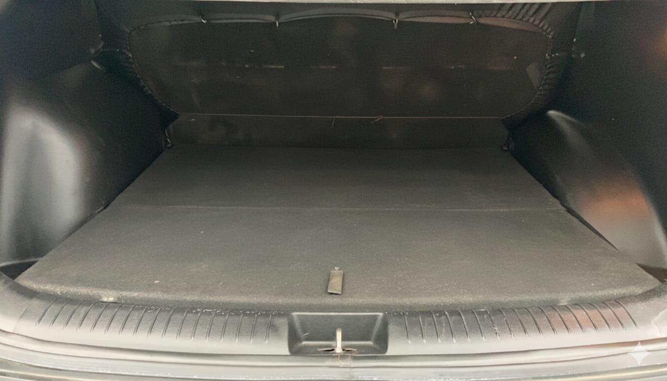 2019 Hyundai Creta S 1.4 DIESEL, Diesel, Manual, 99,798 km, Boot Inside
