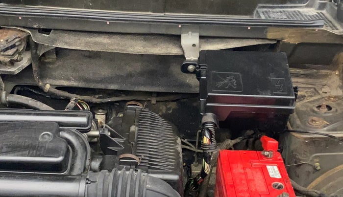 2019 Renault Kwid RXT 1.0 (O), Petrol, Manual, 46,902 km, Engine View - Left