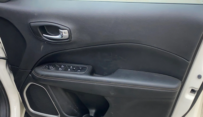 2019 Jeep Compass SPORT PLUS 1.4 PETROL, Petrol, Manual, 50,846 km, Driver Side Door Panels Control