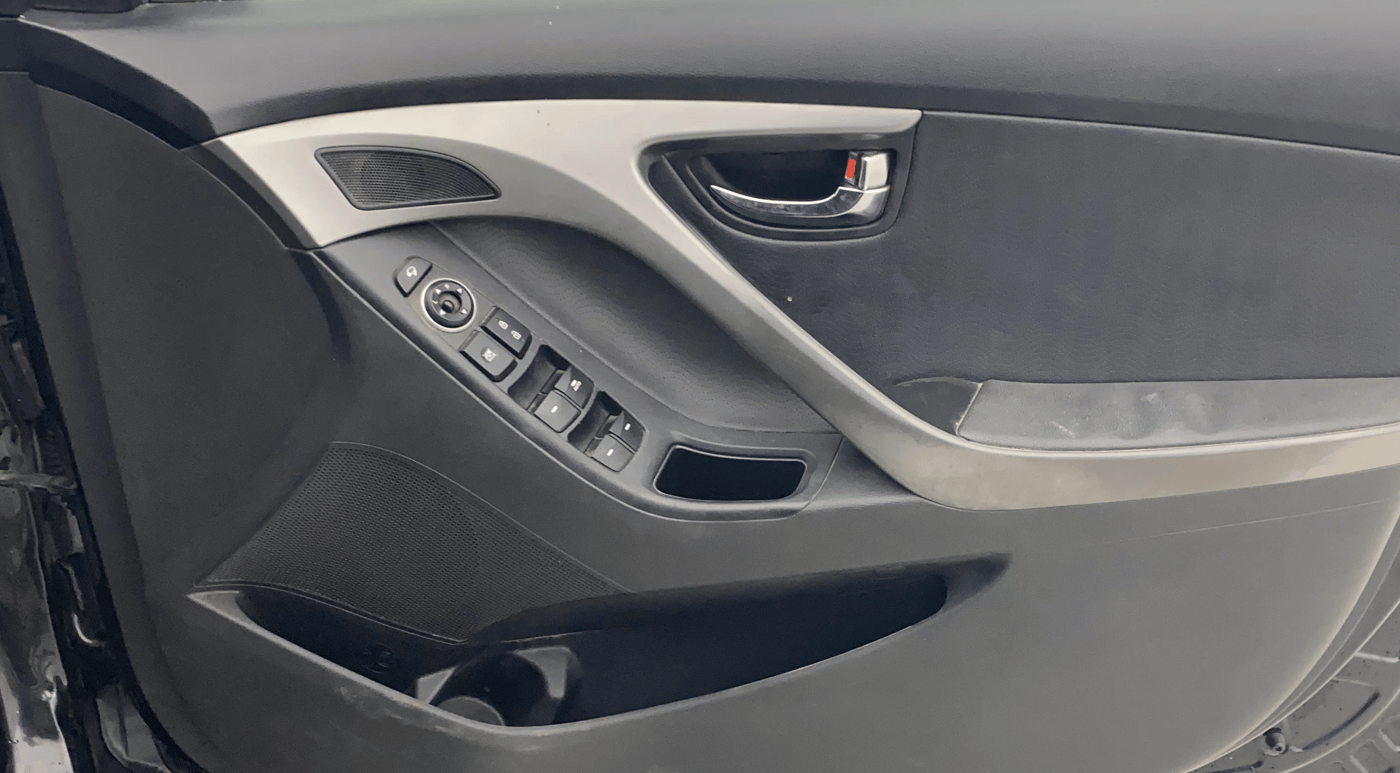 2016 Hyundai New Elantra 1.8 SX AT VTVT, Petrol, Automatic, 69,272 km, Driver Side Door Panels Control