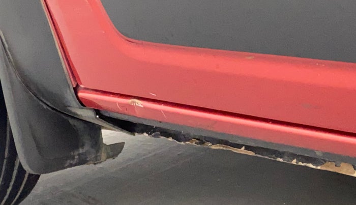 2017 Renault Kwid RXT 0.8, Petrol, Manual, 84,230 km, Left running board - Minor scratches