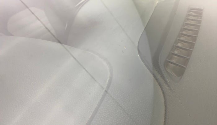 2017 Renault Kwid RXT 0.8, Petrol, Manual, 84,230 km, Front windshield - Minor spot on windshield