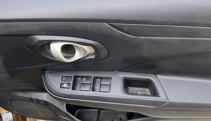2021 Datsun Go Plus T, Petrol, Manual, 67,669 km, Driver Side Door Panels Control