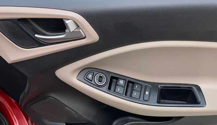 2019 Hyundai Elite i20 SPORTZ PLUS 1.4 CRDI, Diesel, Manual, 77,727 km, Driver Side Door Panels Control