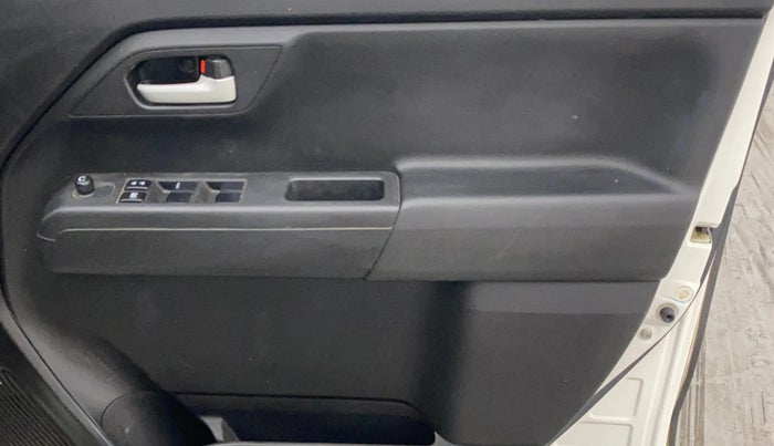2022 Maruti New Wagon-R VXI (O) 1.2 AMT, Petrol, Automatic, 52,004 km, Driver Side Door Panels Control