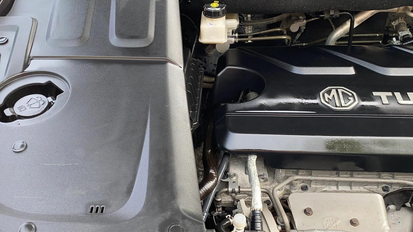 2021 MG HECTOR PLUS SUPER 1.5 PETROL TURBO HYBRID MT 7-STR, Petrol, Manual, 29,252 km, Engine View - Right