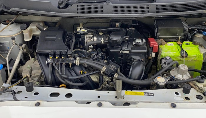2018 Datsun Go T, CNG, Manual, 81,196 km, Engine View