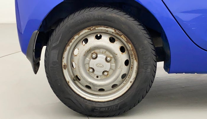 2018 Hyundai Eon ERA +, Petrol, Manual, 19,728 km, Right Rear Wheel