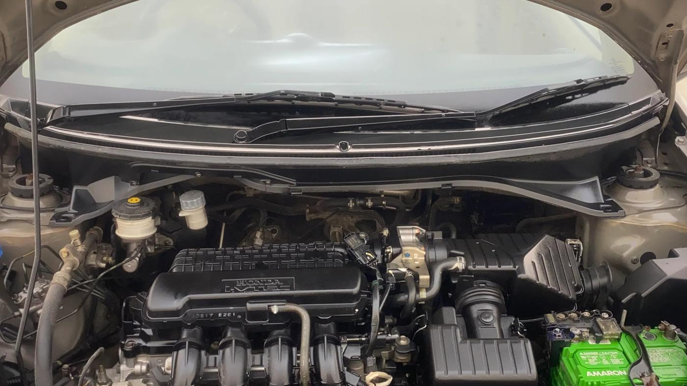 2014 Honda Brio S MT, Petrol, Manual, 81,093 km, Engine View