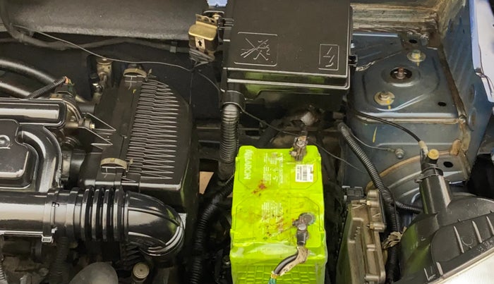 2017 Renault Kwid CLIMBER 1.0 AMT, Petrol, Automatic, 60,439 km, Engine View - Left