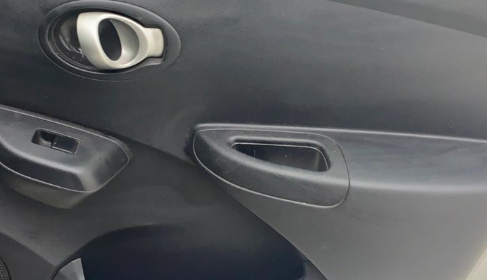 2018 Datsun Go Plus T, Petrol, Manual, 92,810 km, Driver Side Door Panels Control
